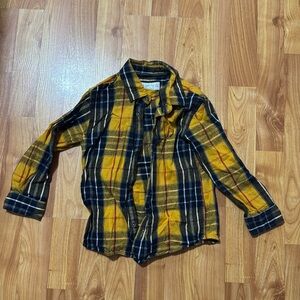 Zara Boys Checkered Button down shirt size 5
